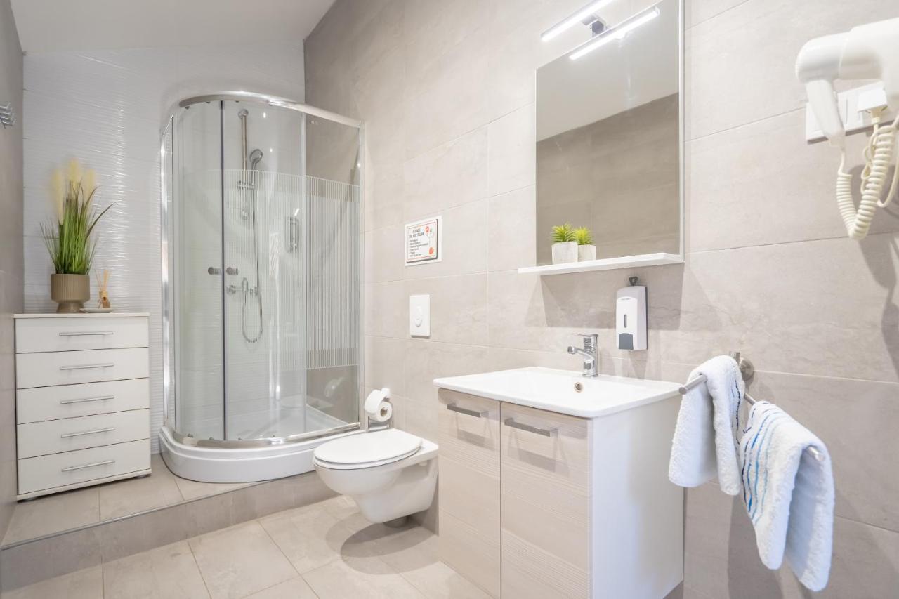 Fran Center Apartments プーラ エクステリア 写真